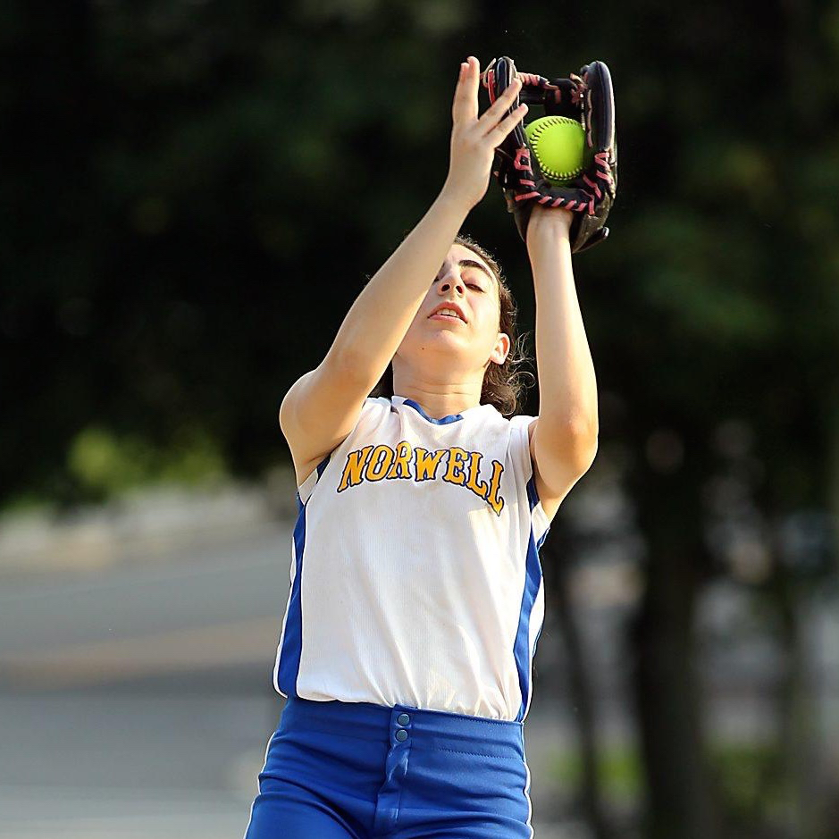 girls softball1 (1)